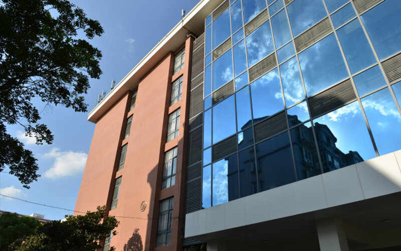 上海科学技术职业学院校园风景