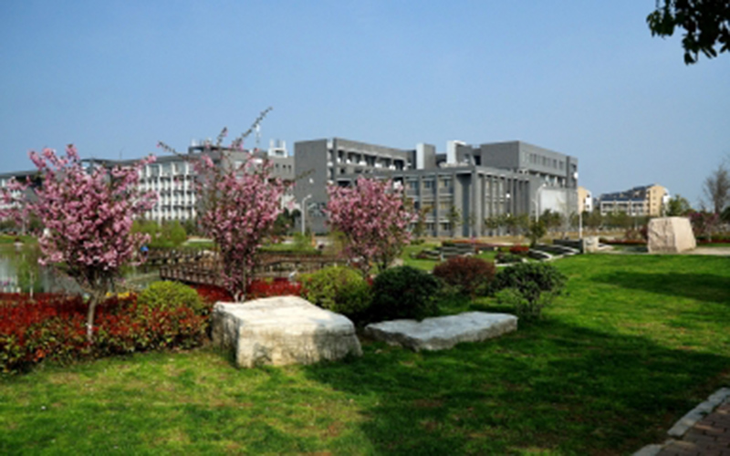 中国药科大学校园风景