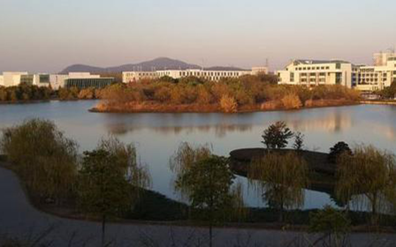 南京工业职业技术大学校园风景