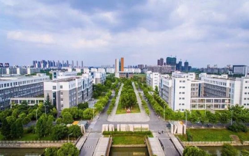 南京师范大学泰州学院校园风景