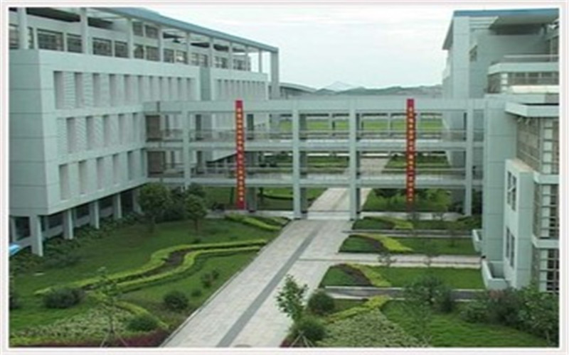 扬州市职业大学校园风景