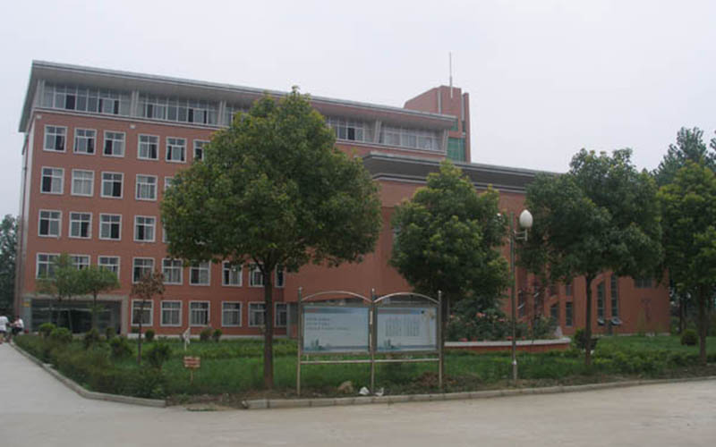 九州职业技术学院校园风景