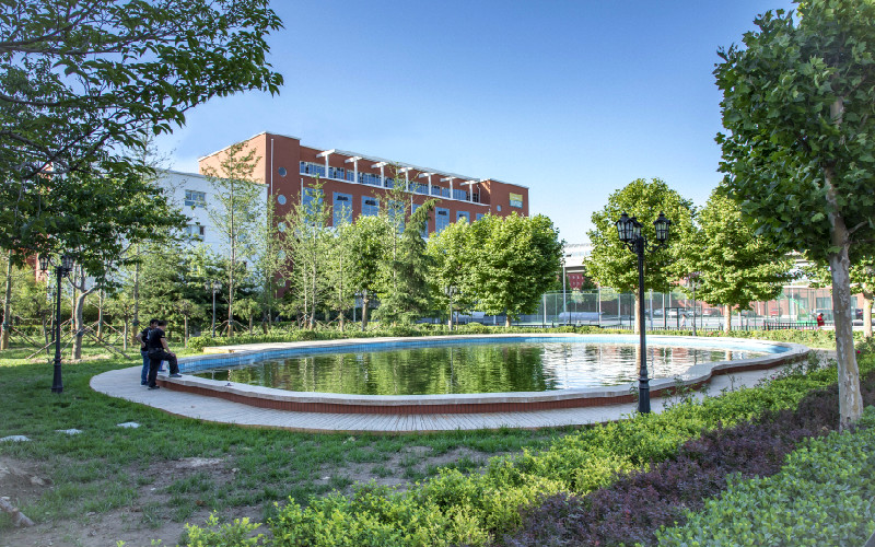 北京科技经营管理学院校园风景