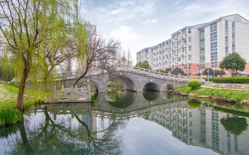 常州信息职业技术学院校园风景