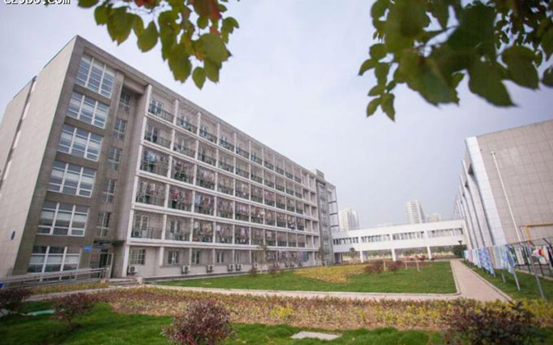 建东职业技术学院校园风景
