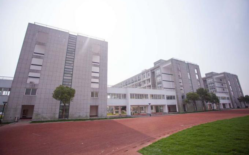 建东职业技术学院校园风景