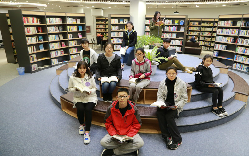 北京劳动保障职业学院校园风景