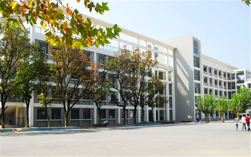 徐州生物工程职业技术学院校园风景