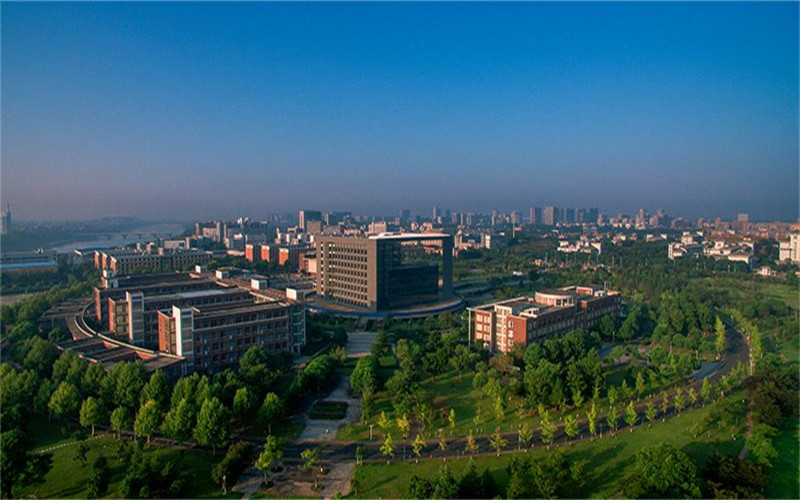 衢州学院校园风景