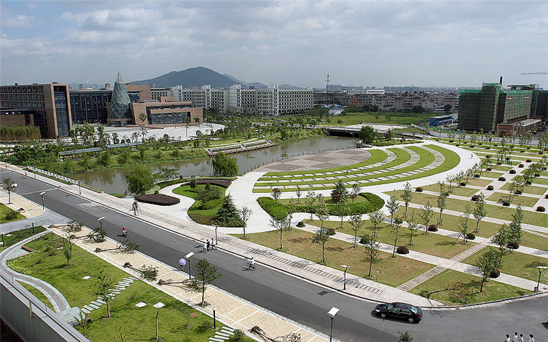 浙大城市学院校园风景