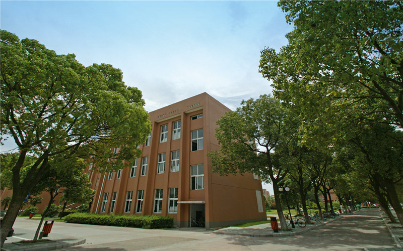 宁波大学科学技术学院校园风景