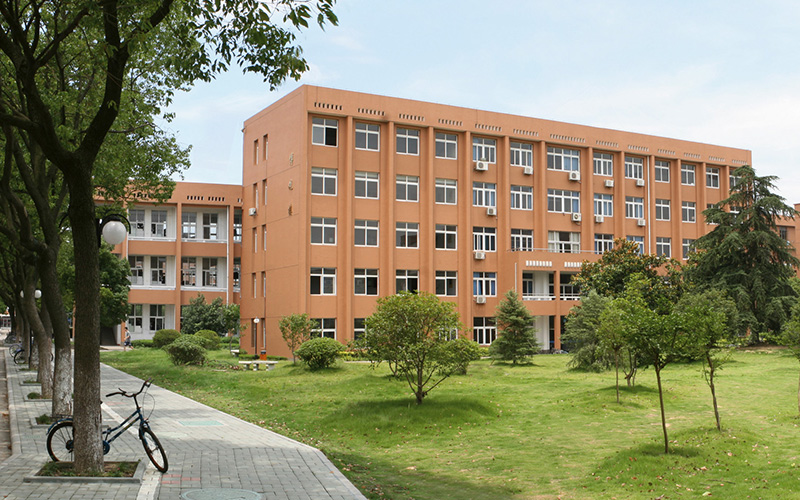 宁波大学科学技术学院校园风景