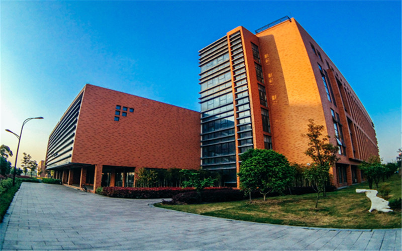 浙江财经大学东方学院校园风景