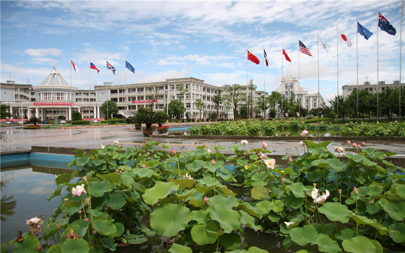 浙江外国语学院校园风景