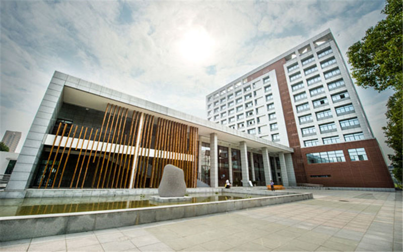 浙江工商职业技术学院校园风景