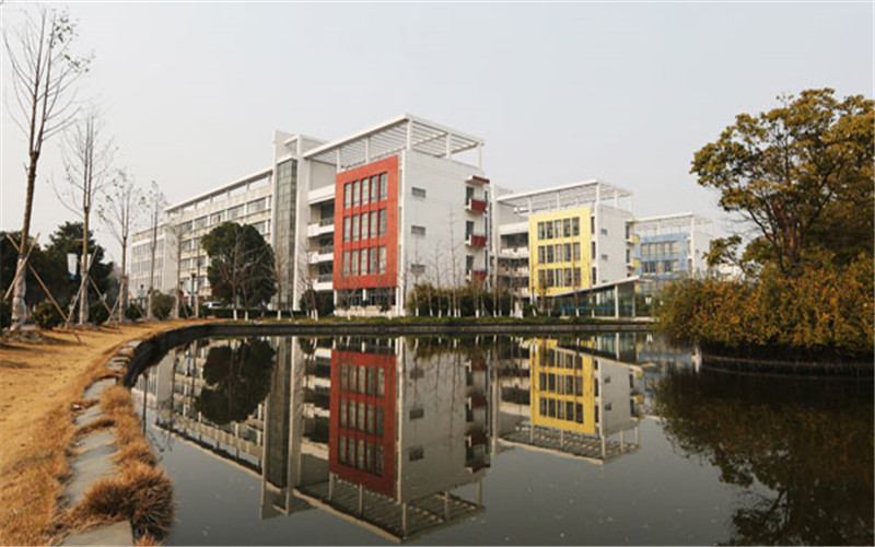 浙江经济职业技术学院校园风景