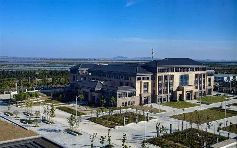 浙江东方职业技术学院校园风景